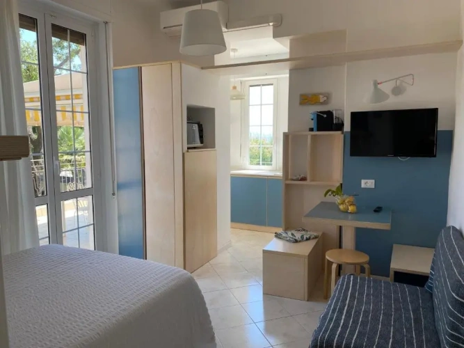 Studio with sea view