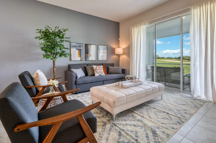 Super spacious apt in Champions Gate