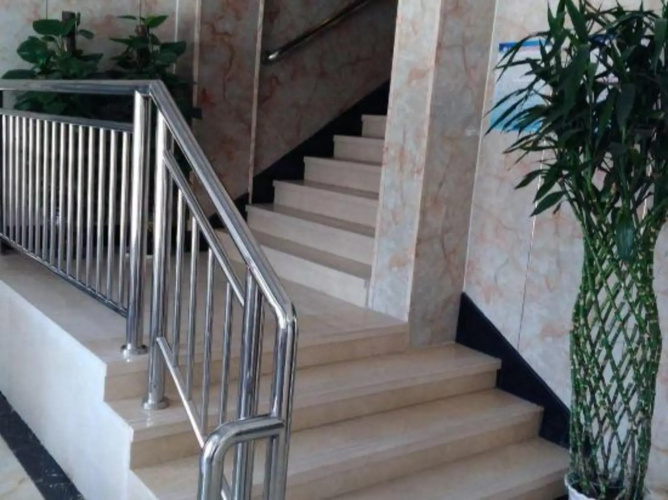 Qingya Express Hotel