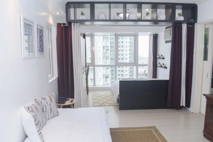 Stylish Apartment at BGC