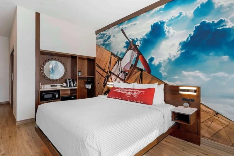 Double Suite