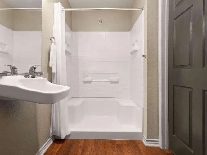 1 Bedroom Twin Suite