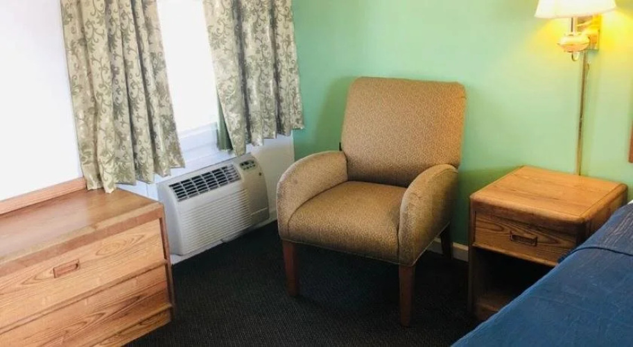 Woodridge Motel