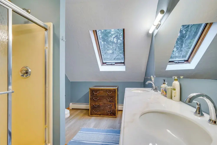 Spacious Dover Refuge ~ 5 Mi to Mount Snow!