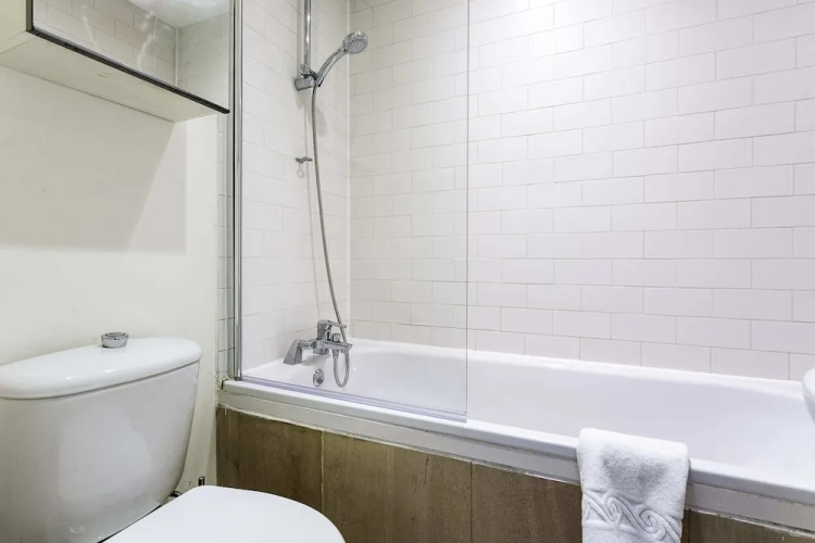 Bright Marylebone Apartment
