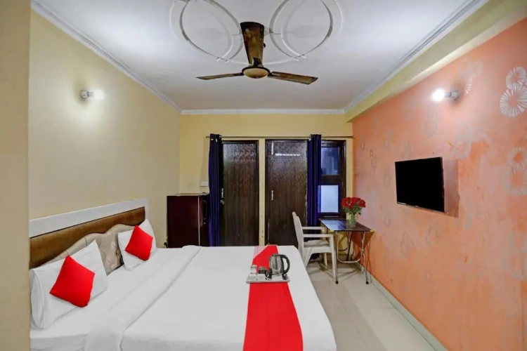 Classic Triple room