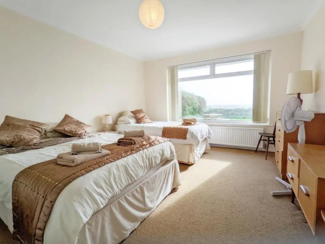 11 Shorecroft, Aldwick