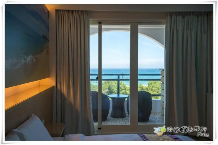 Standard Double room with balcony and with sea view