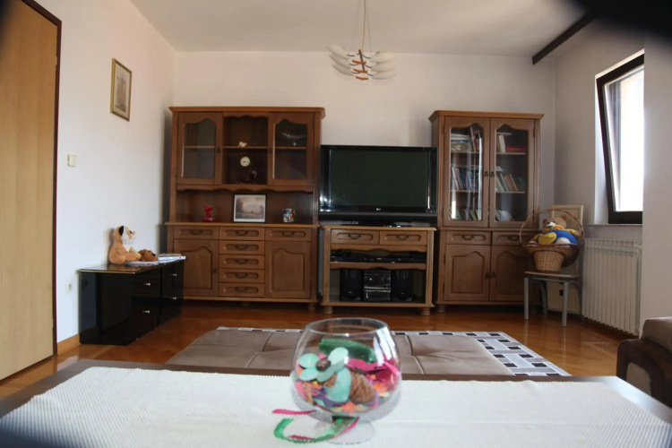 HSH Apartments