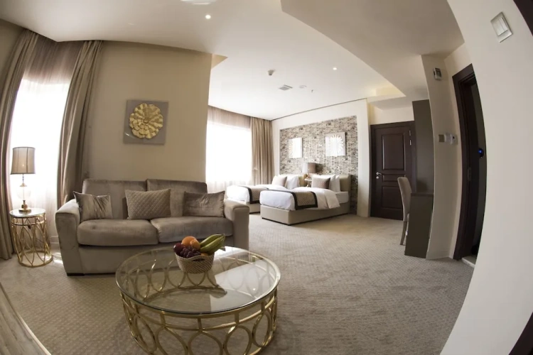 2 Bedrooms Grand Suite