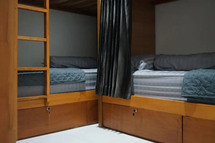 Bed in Dorm (female dorm)