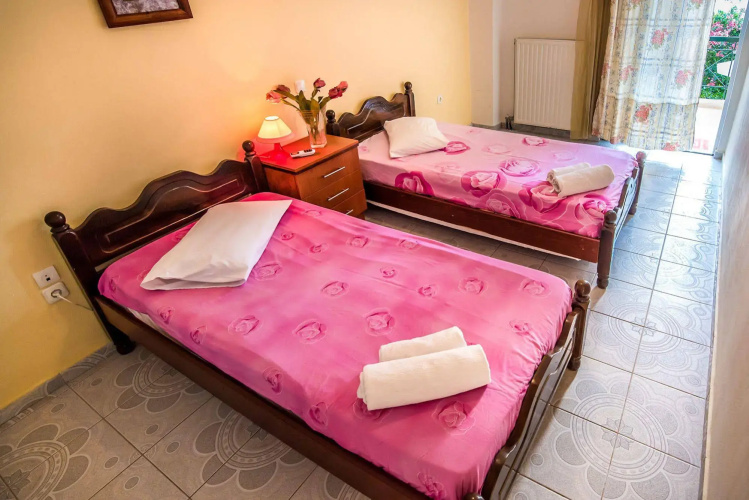 Faros Apartments