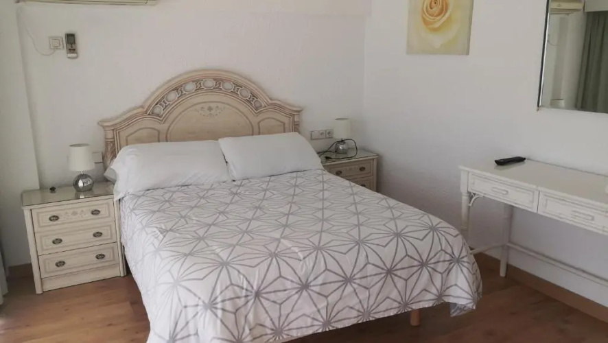 Skol 408A by Completely Marbella