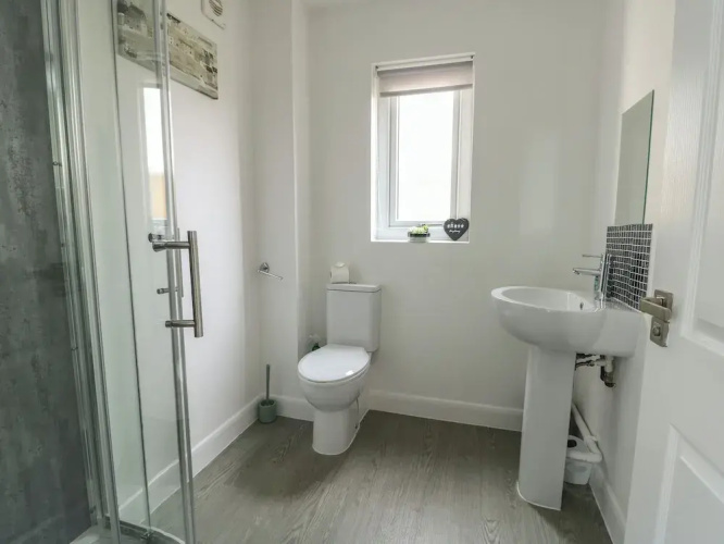 4 Parc Delfryn