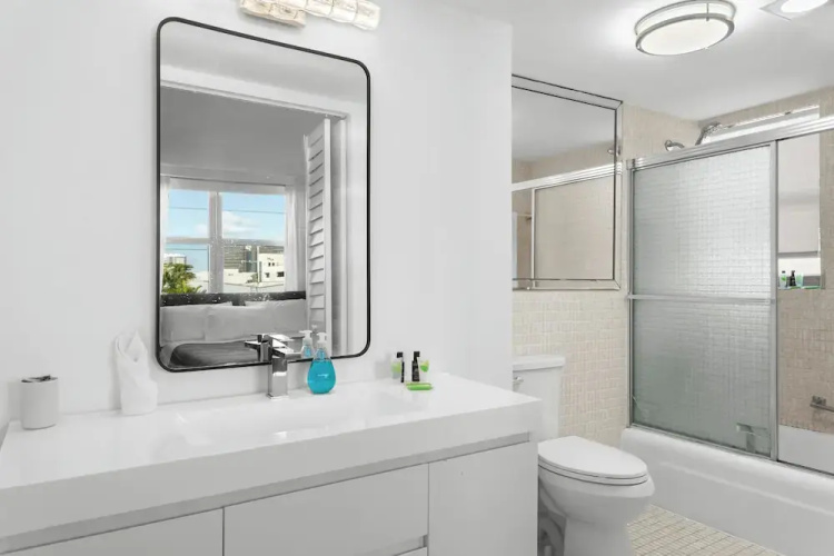 Bay Harbor Sunset Apt 4A