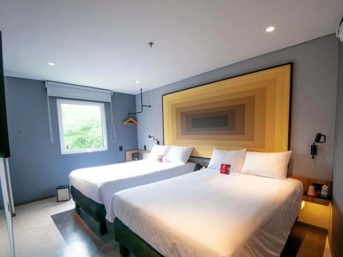 Superior Quadruple room