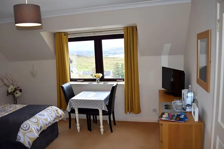 Tor View Bed & Breakfast