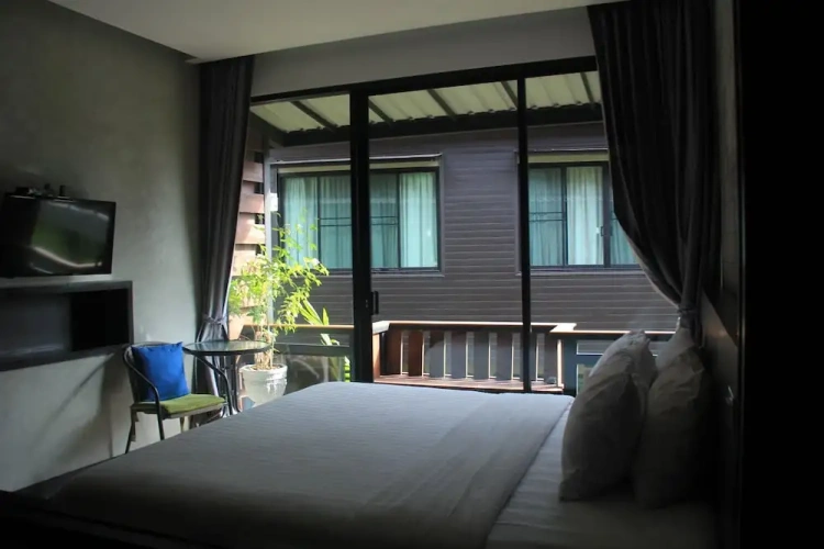 Deluxe room with balcony