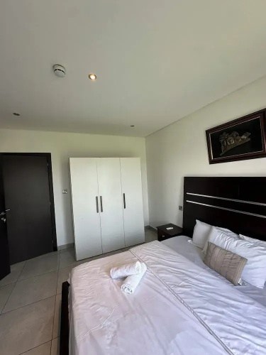 Peravi Suites at the Signature