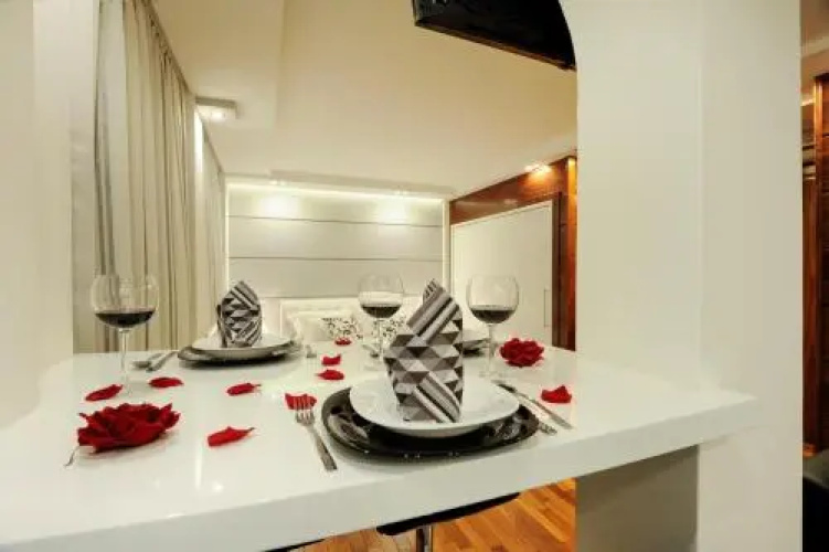 Main street studio and rooms