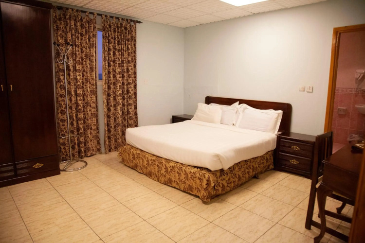 Seven Garden Alhada Suites