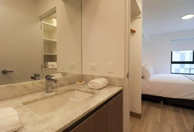2 Bedrooms Apartment