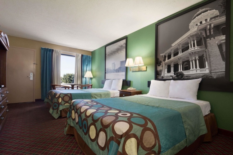 Guest rooms