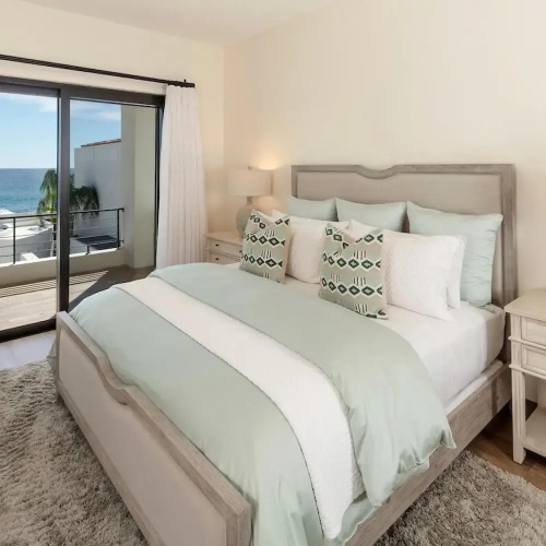 Oceanfront 3bd Penthouse Residence
