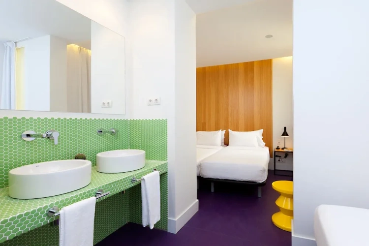 Quadruple room