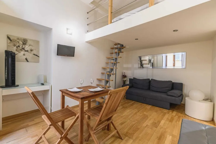 1 room apartment - Design and modern near the sea