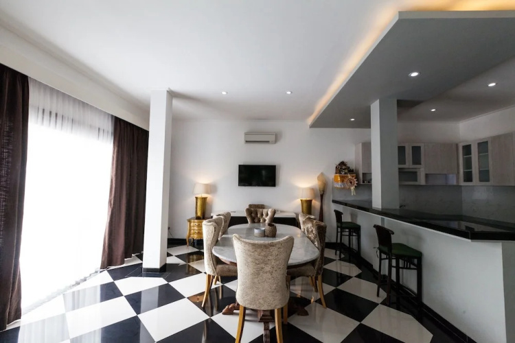 The Griyani Suite