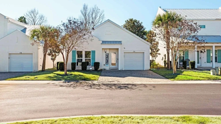 3BR Home in Shorewalk: Pool, Grill, Arcade + Free Tix: Dolphin Cruise & More!