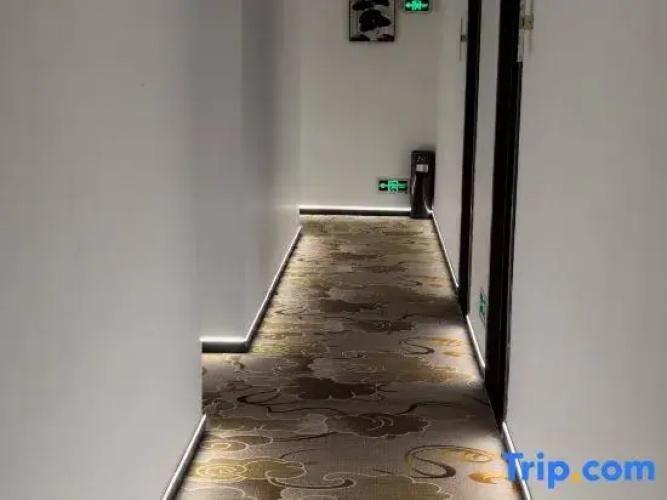 Jinbo Express Hotel