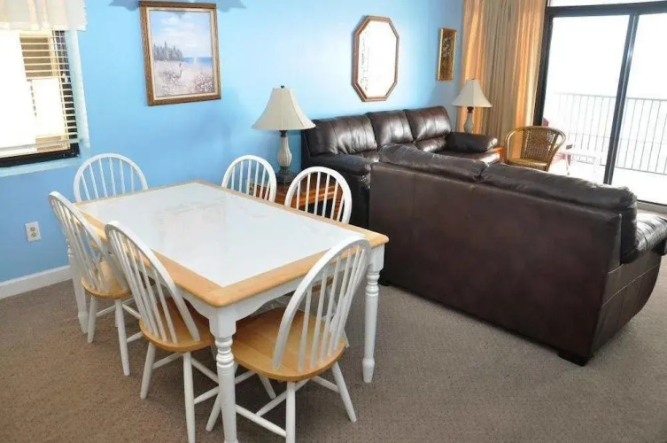 Verandas 901 - 4 Br condo by RedAwning