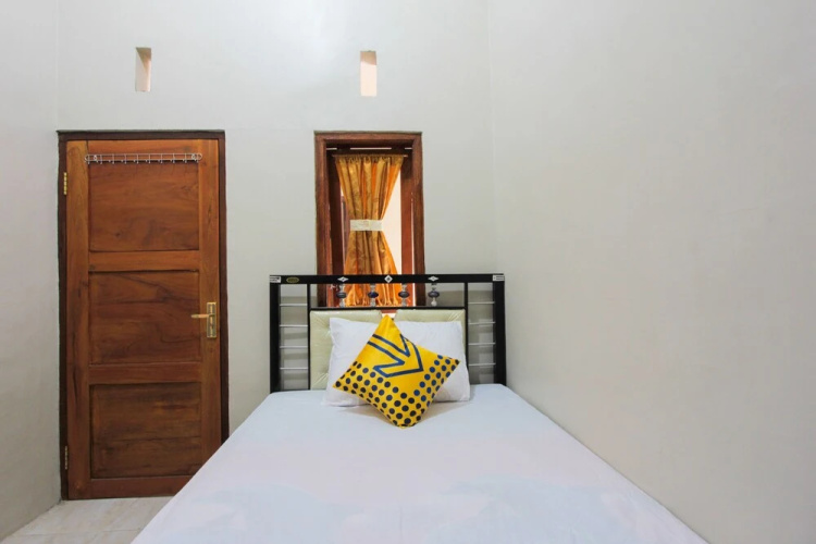 Spot On 2210 Hifana Residence