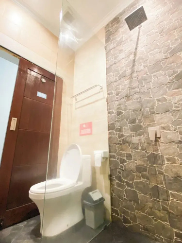 ROOM Ijen Hostel