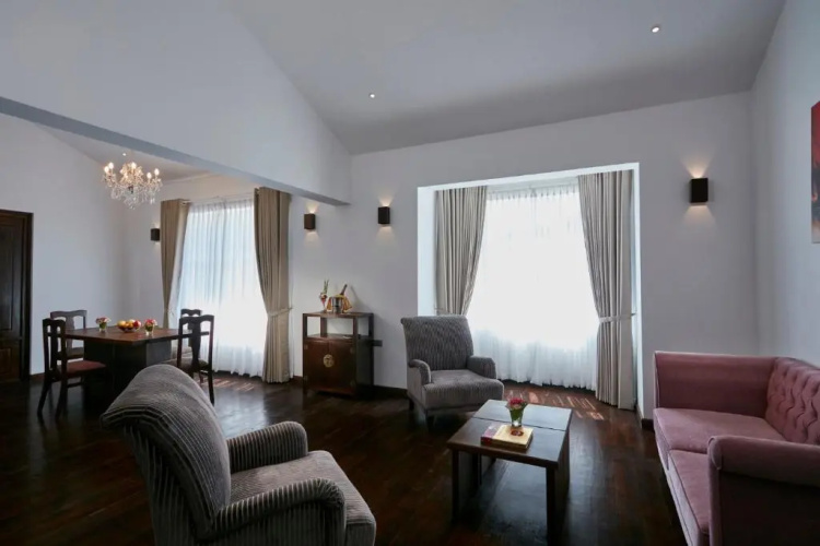 Galway Heights Hotel