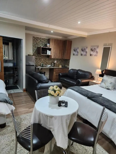 Villa Rose Cottages