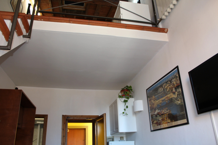 Max Apartments