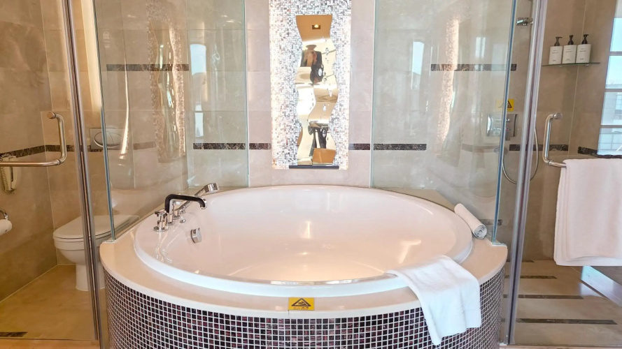 InterContinental Qingdao by IHG