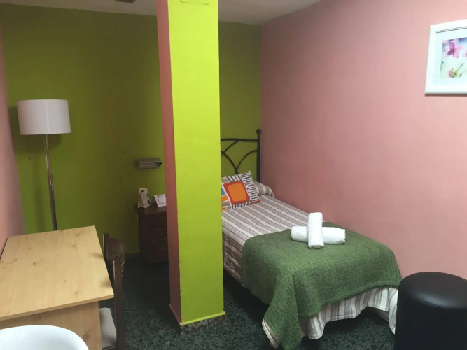 Hostal Alogar