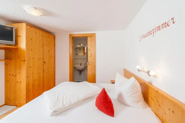 Standard Single room with mountain view