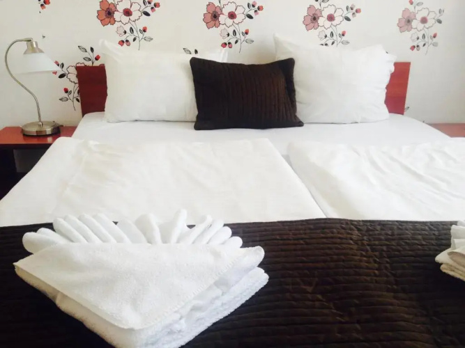 Canada Hotel