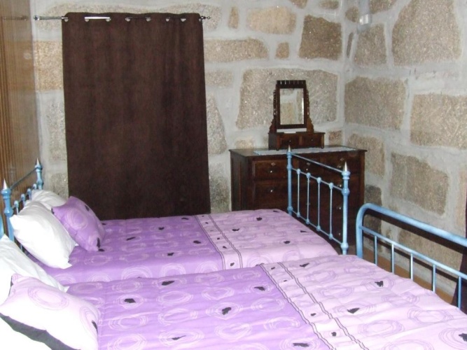 3 Bedrooms Cottage