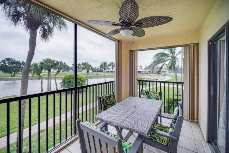 2 Bedrooms Apartment with balcony
