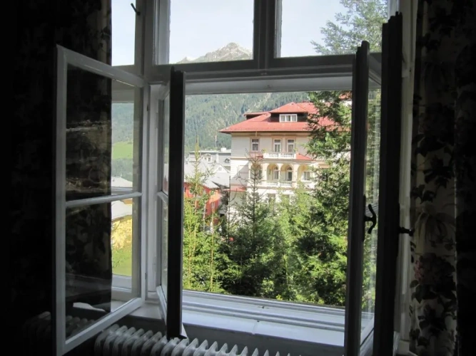 2 Bedrooms Double Apartment