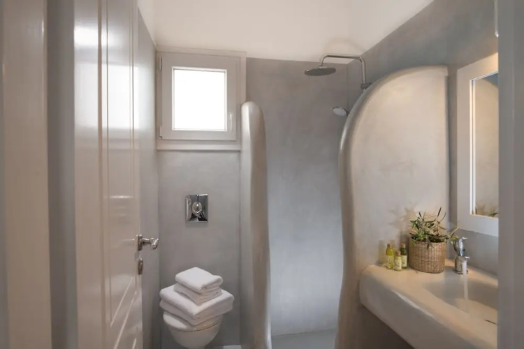 Perla Suites - Delmar Collection