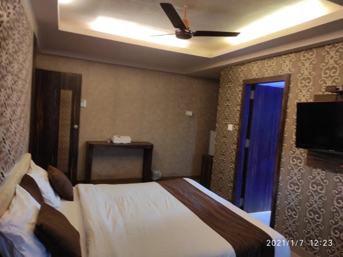 Quadruple Suite