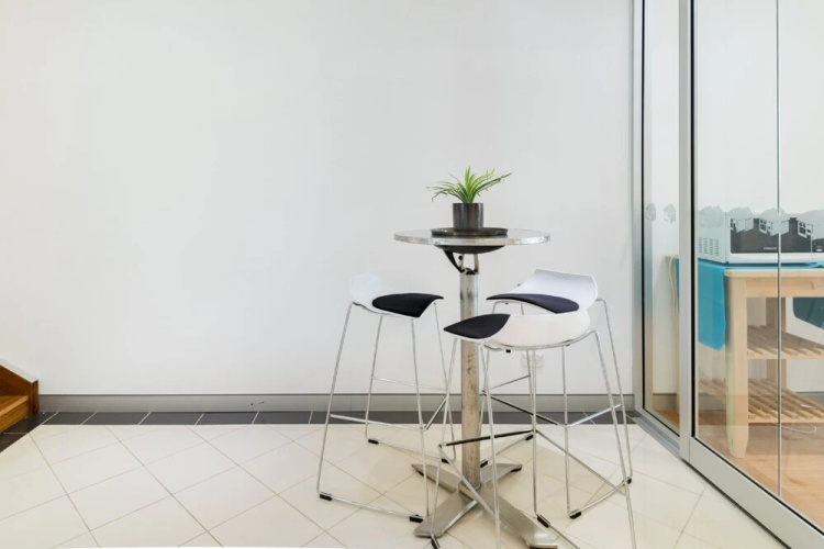 Studio 64 Oyster Bay Modern