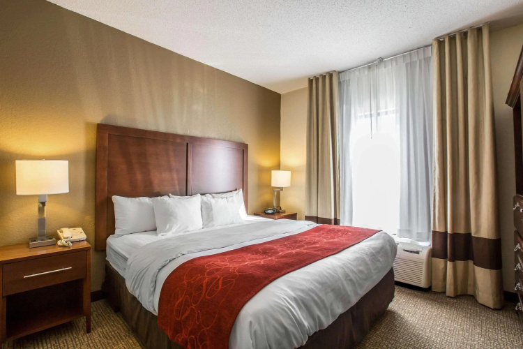 Quality Suites Morristown West